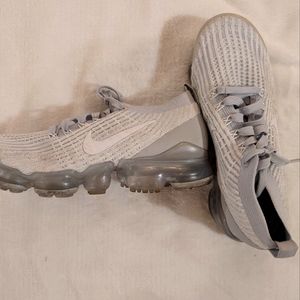 Nike VaporMax Tennis Shoes